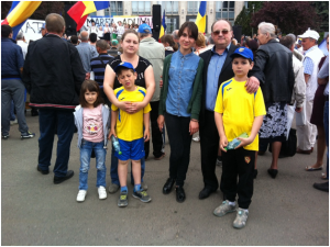 ^AFBD5207CD46DE34759C190B0008046AB2F850DE21928E1C1C^pimgpsh_fullsize_distr